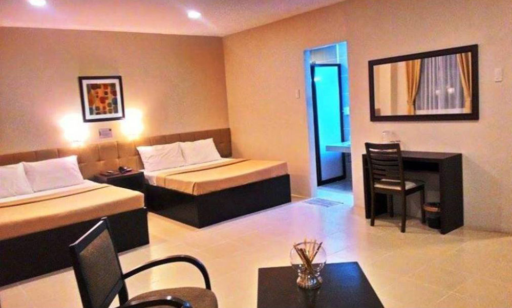 Columbus Plaza Hotel General Santos City Exterior photo