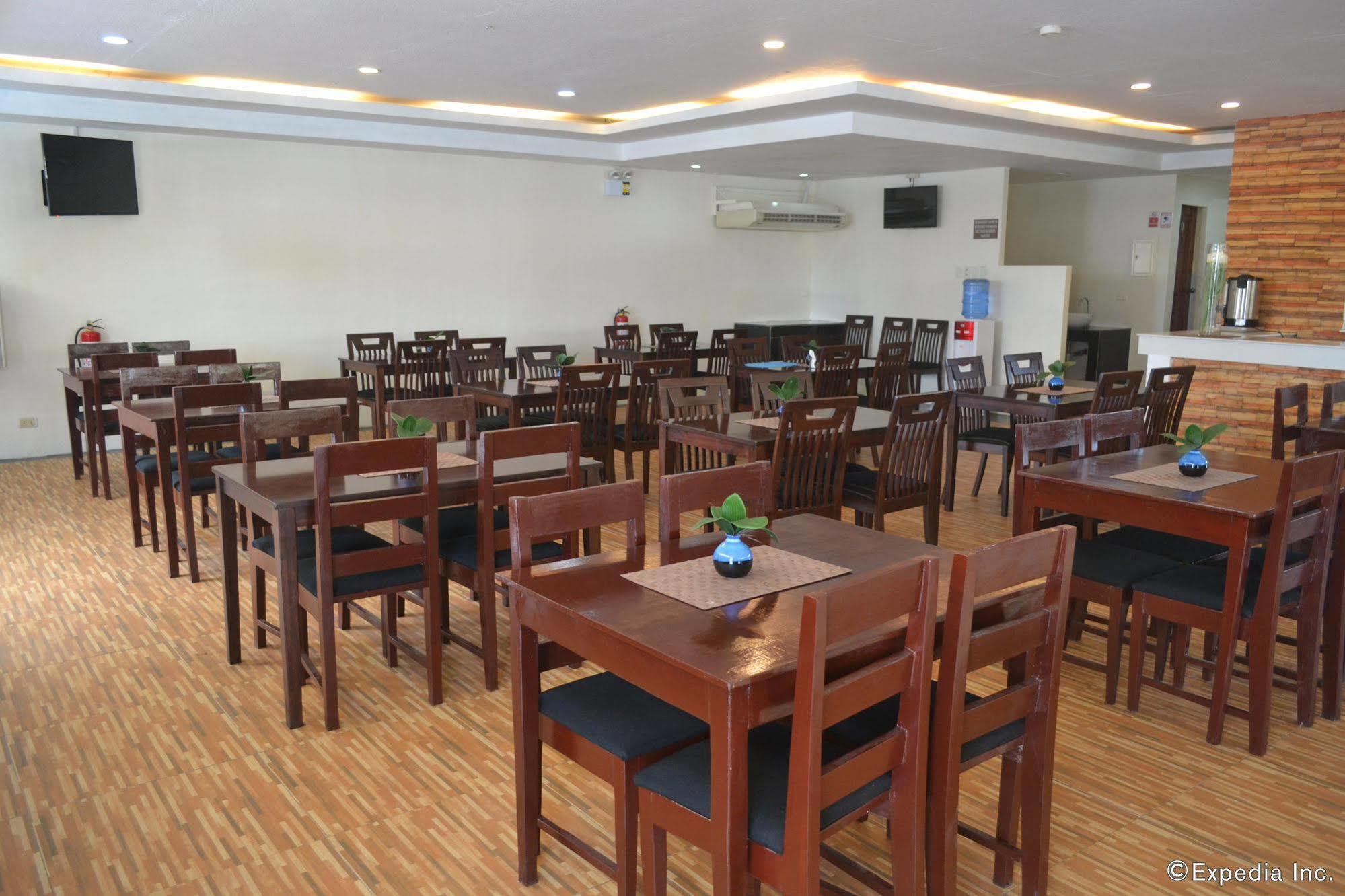 Columbus Plaza Hotel General Santos City Exterior photo
